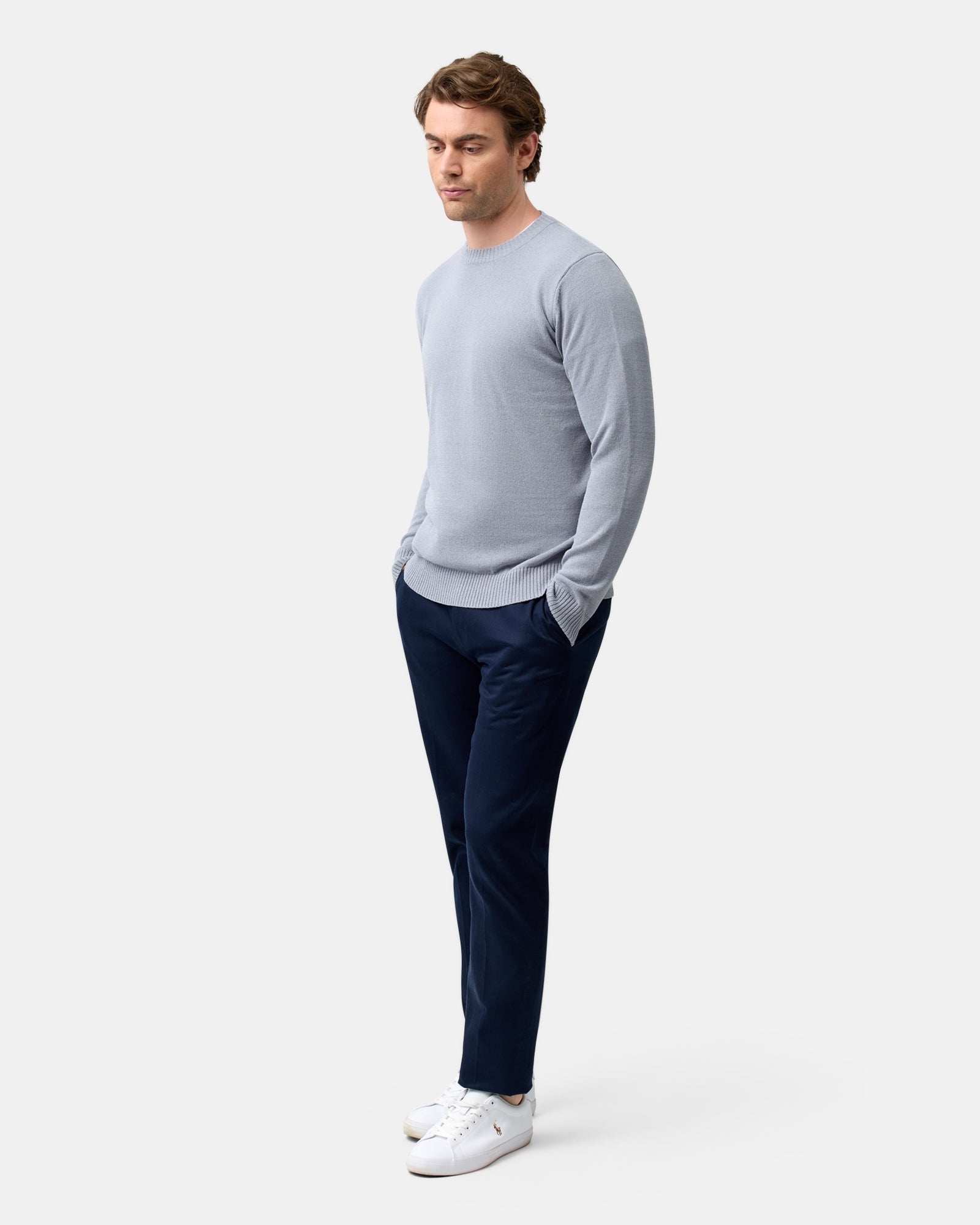 BOUCLE CREW NECK KNIT