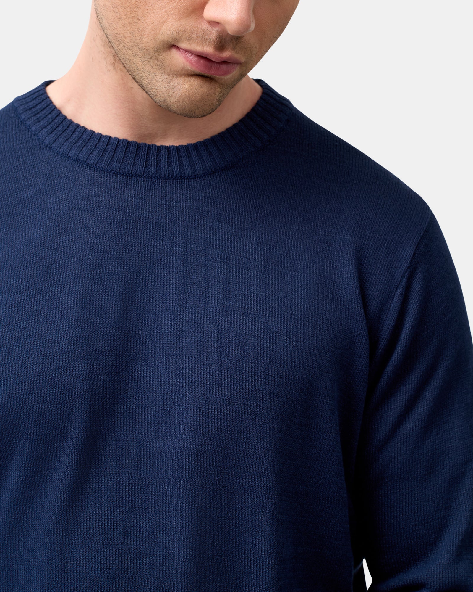 BOUCLE CREW NECK KNIT