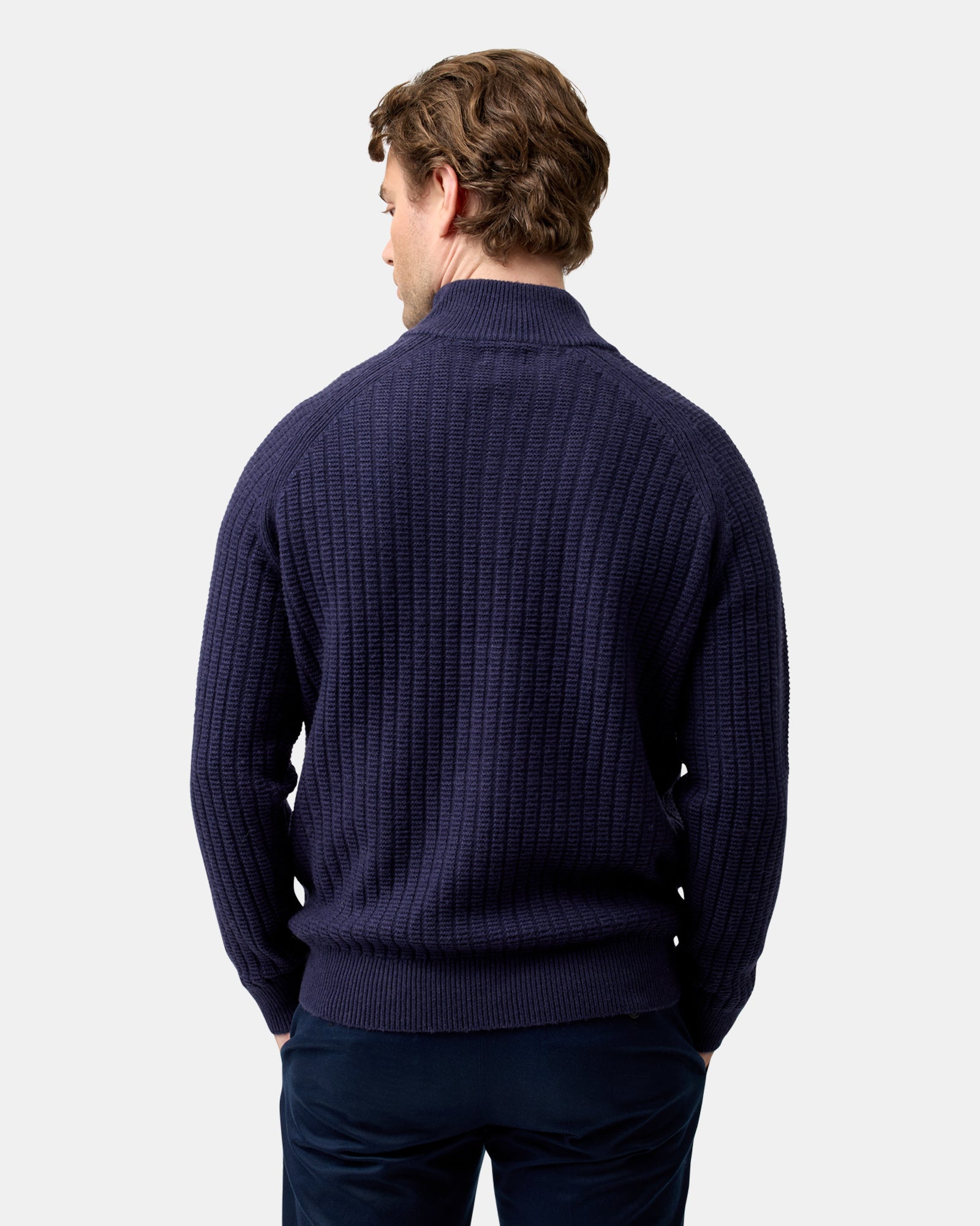HALF ZIP PULLOVER