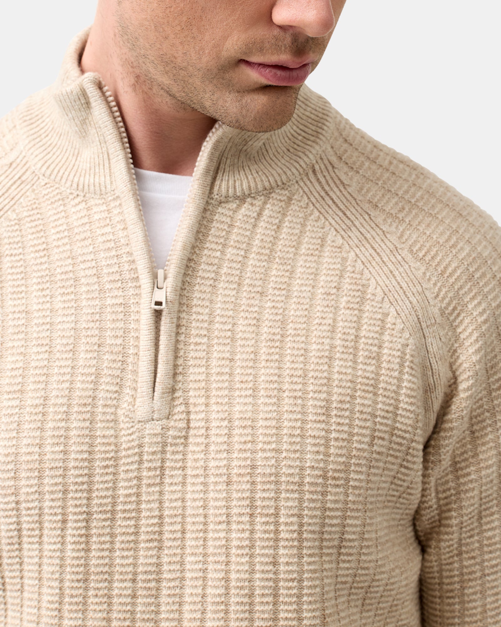 HALF ZIP PULLOVER