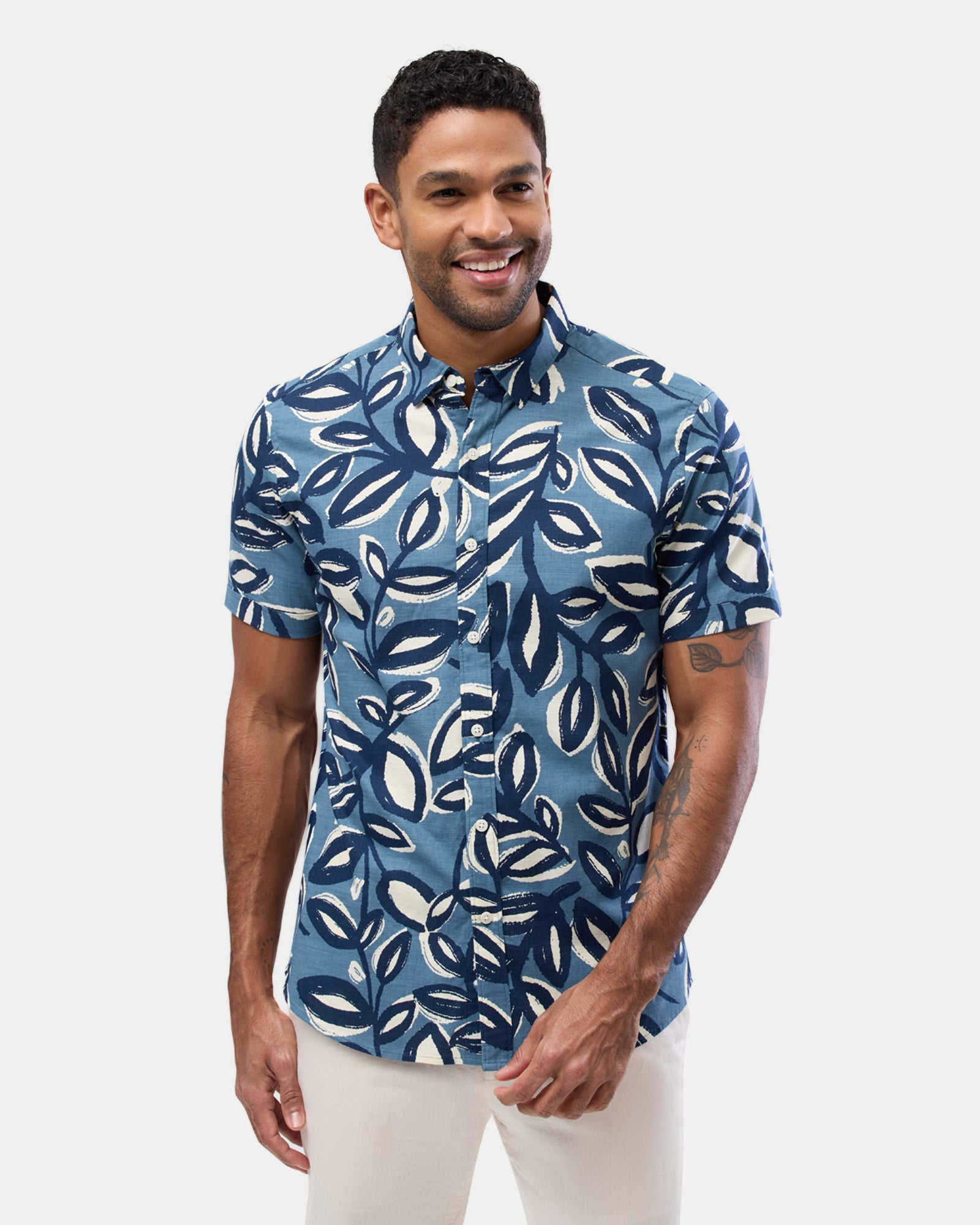 SHORT SLEEVE CASUAL SHIRT