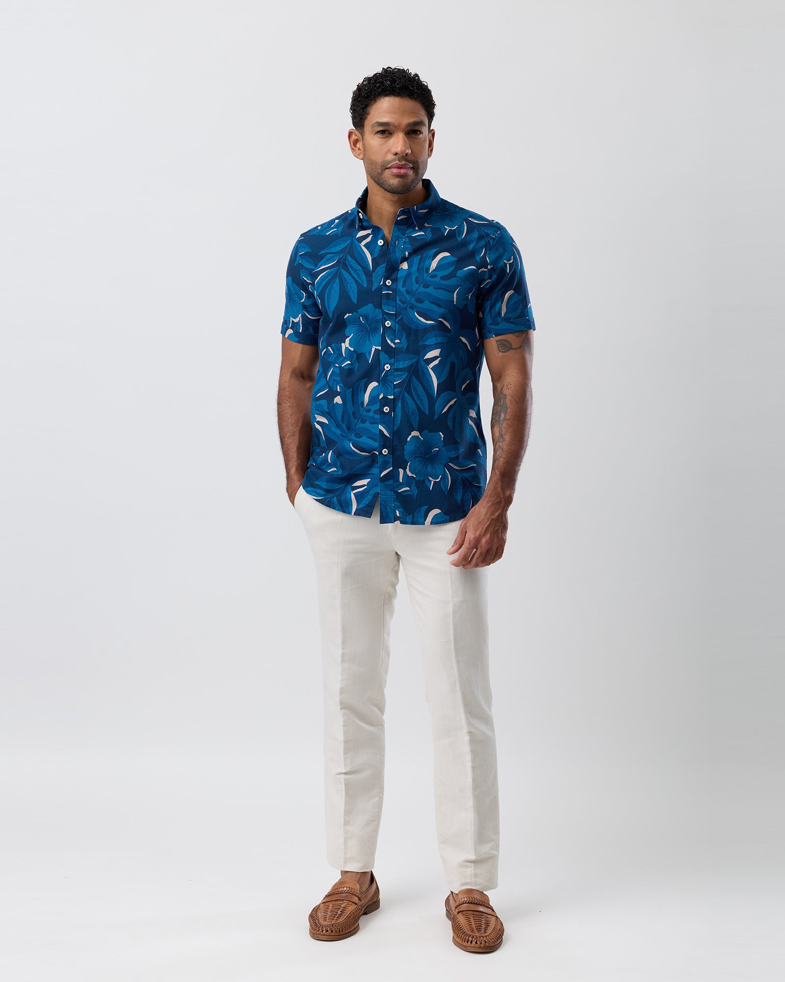 SHORT SLEEVE CASUAL SHIRT