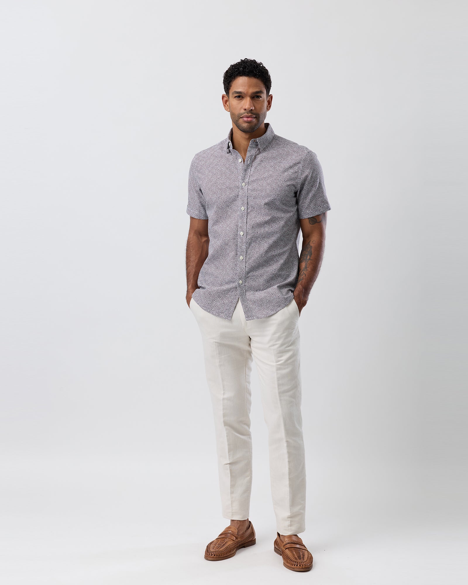 SHORT SLEEVE CASUAL SHIRT