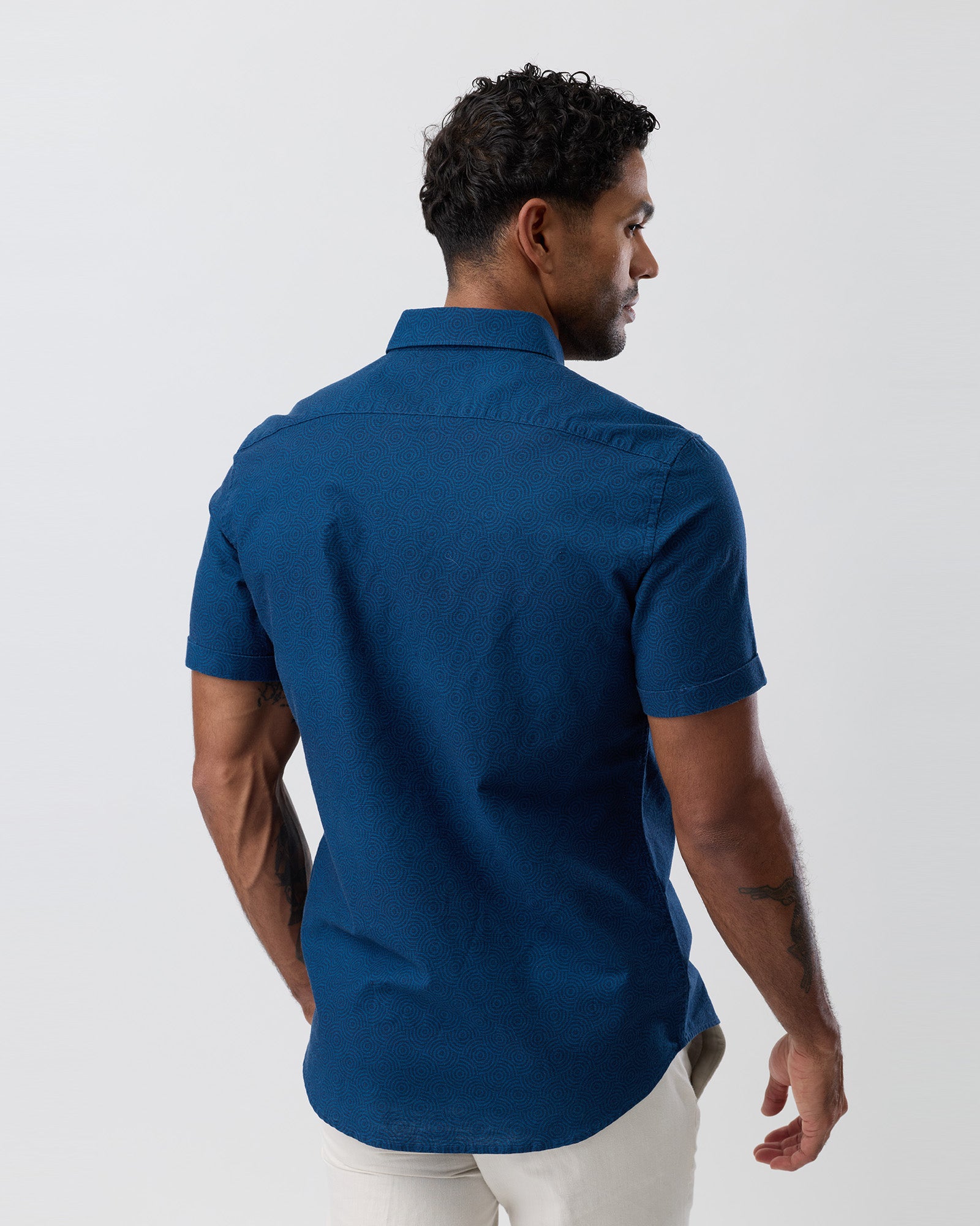 SHORT SLEEVE CASUAL SHIRT