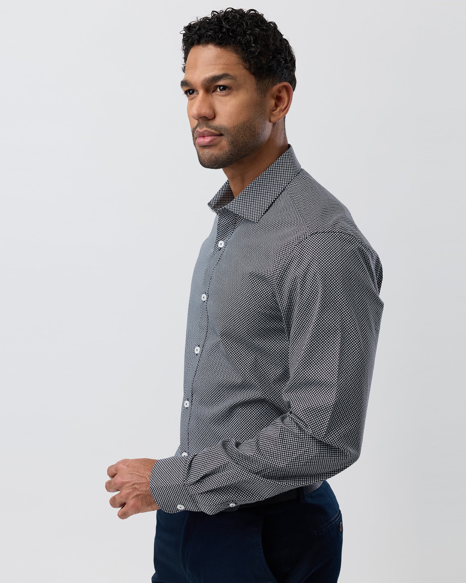 STRETCH PERFORMANCE REG FIT SHIRT