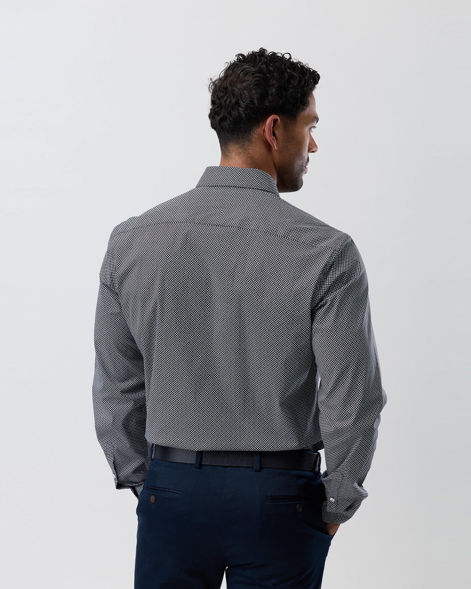 STRETCH PERFORMANCE REG FIT SHIRT