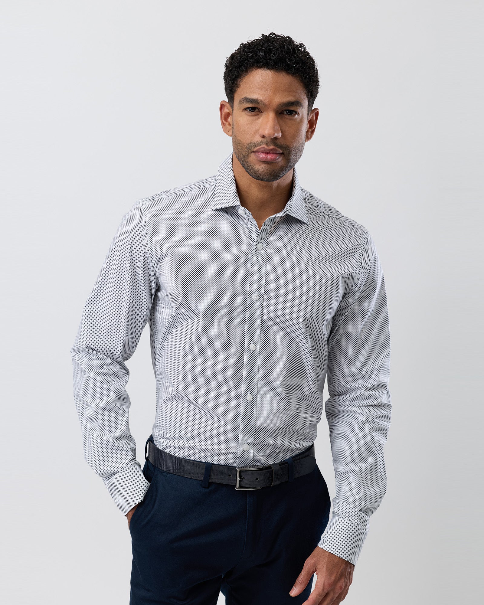 STRETCH PERFORMANCE REG FIT SHIRT