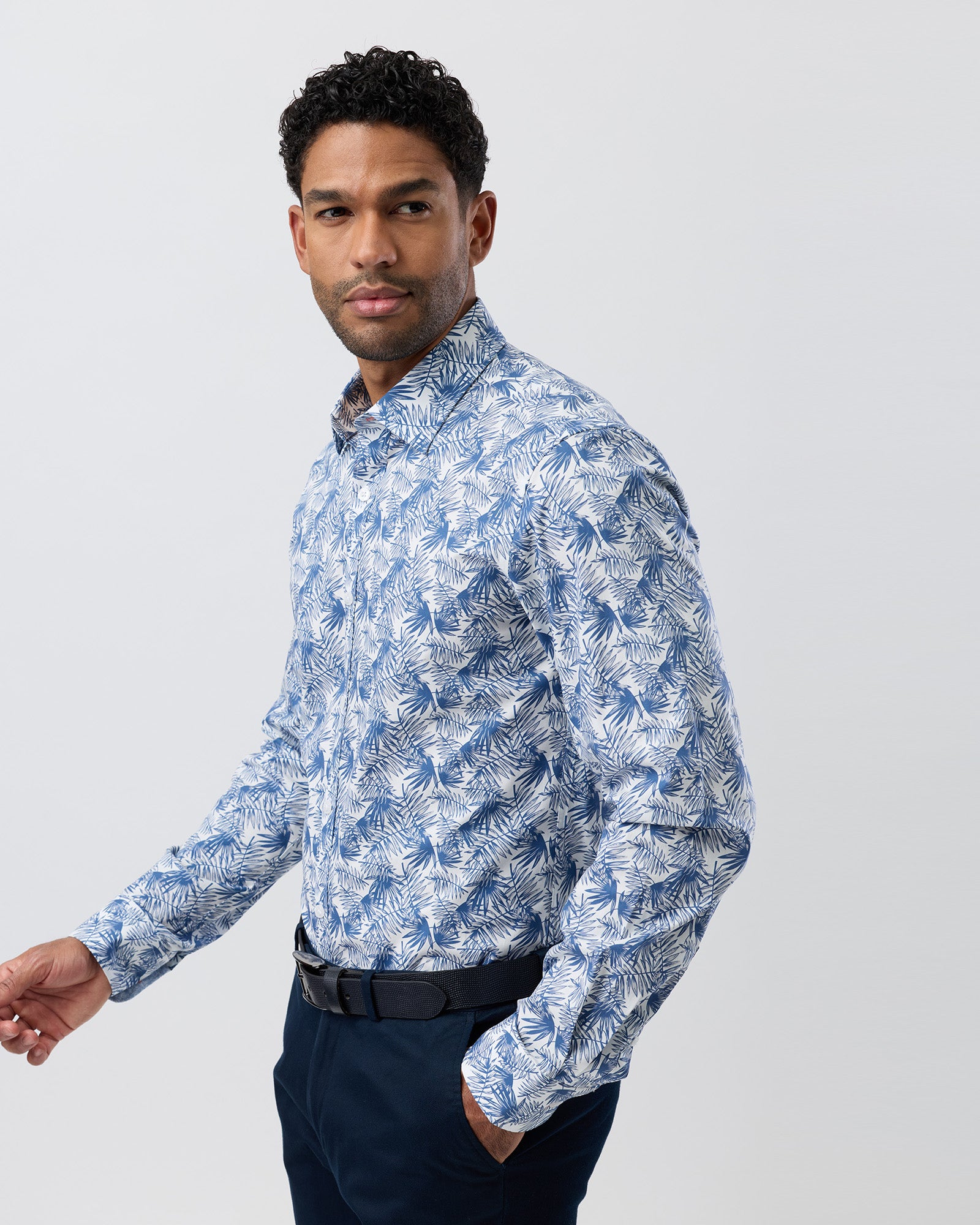 STRETCH PERFORMANCE REG FIT SHIRT