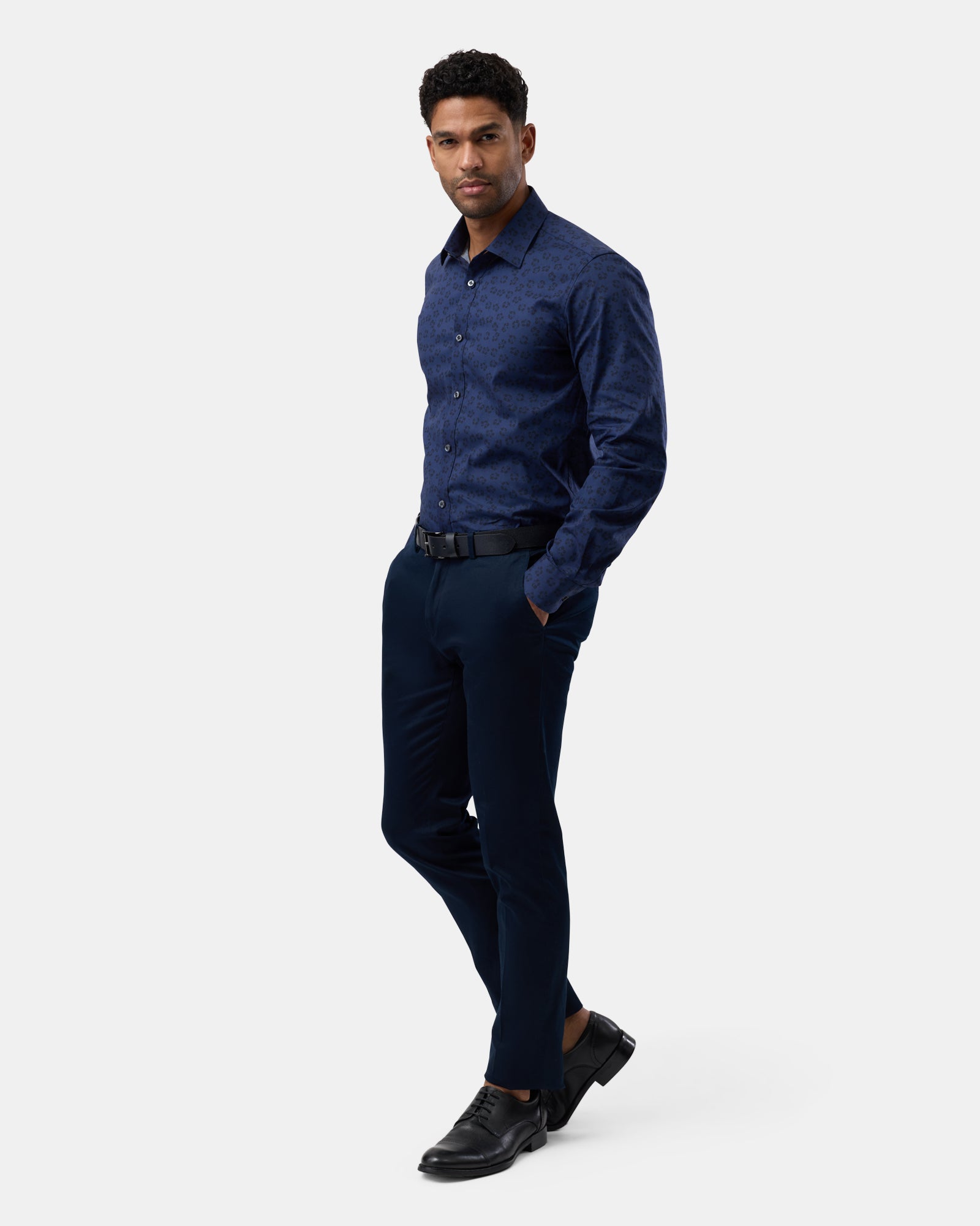 STRETCH PERFORMANCE REG FIT SHIRT