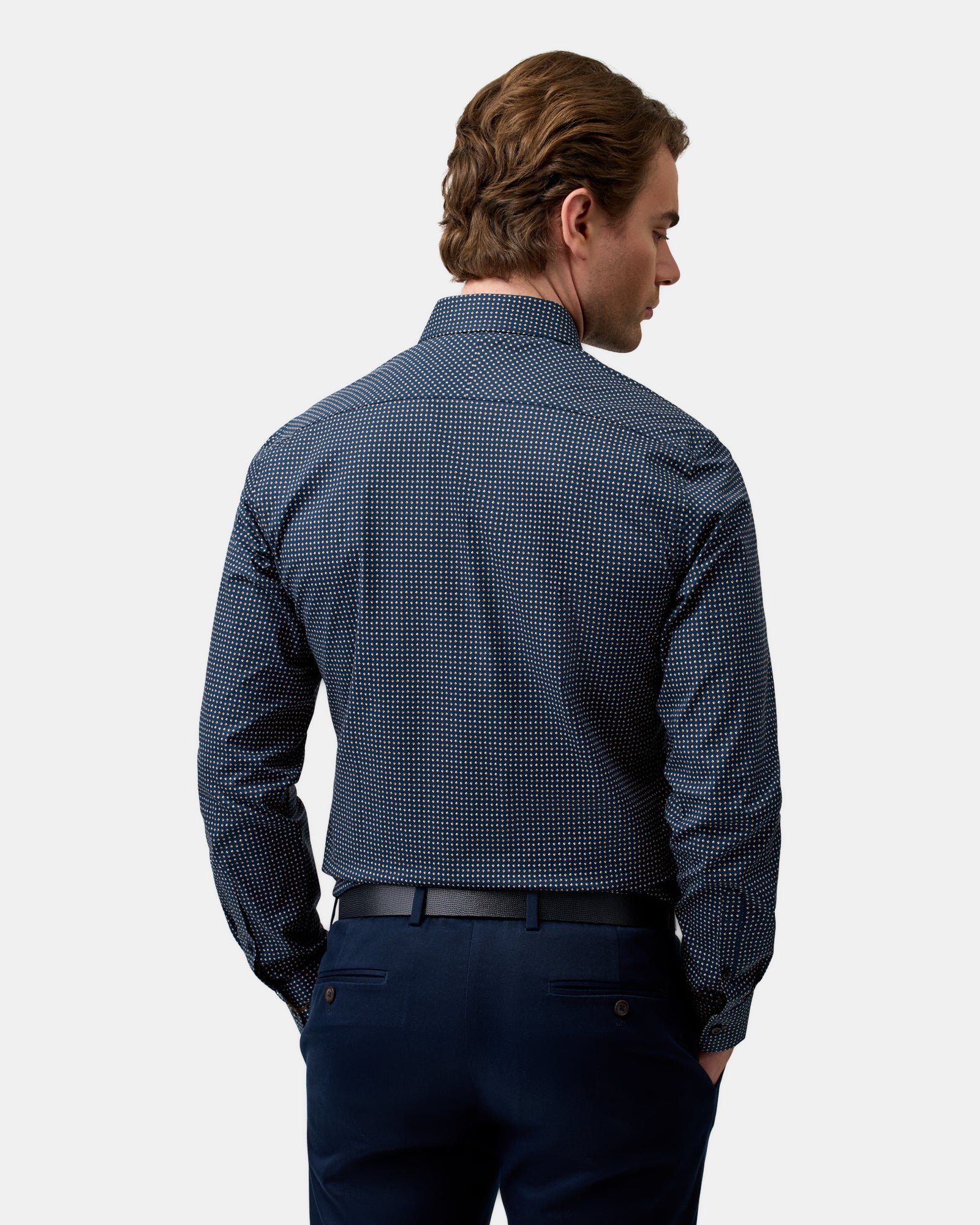 STRETCH PERFORMANCE REG FIT SHIRT