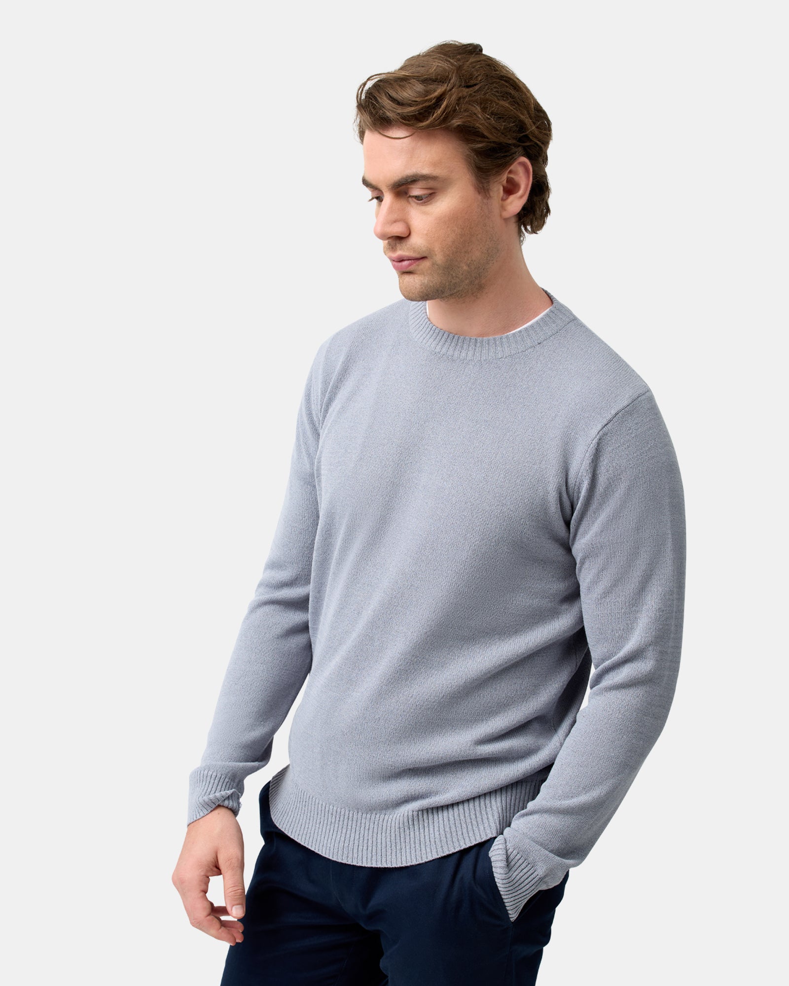 BOUCLE CREW NECK KNIT