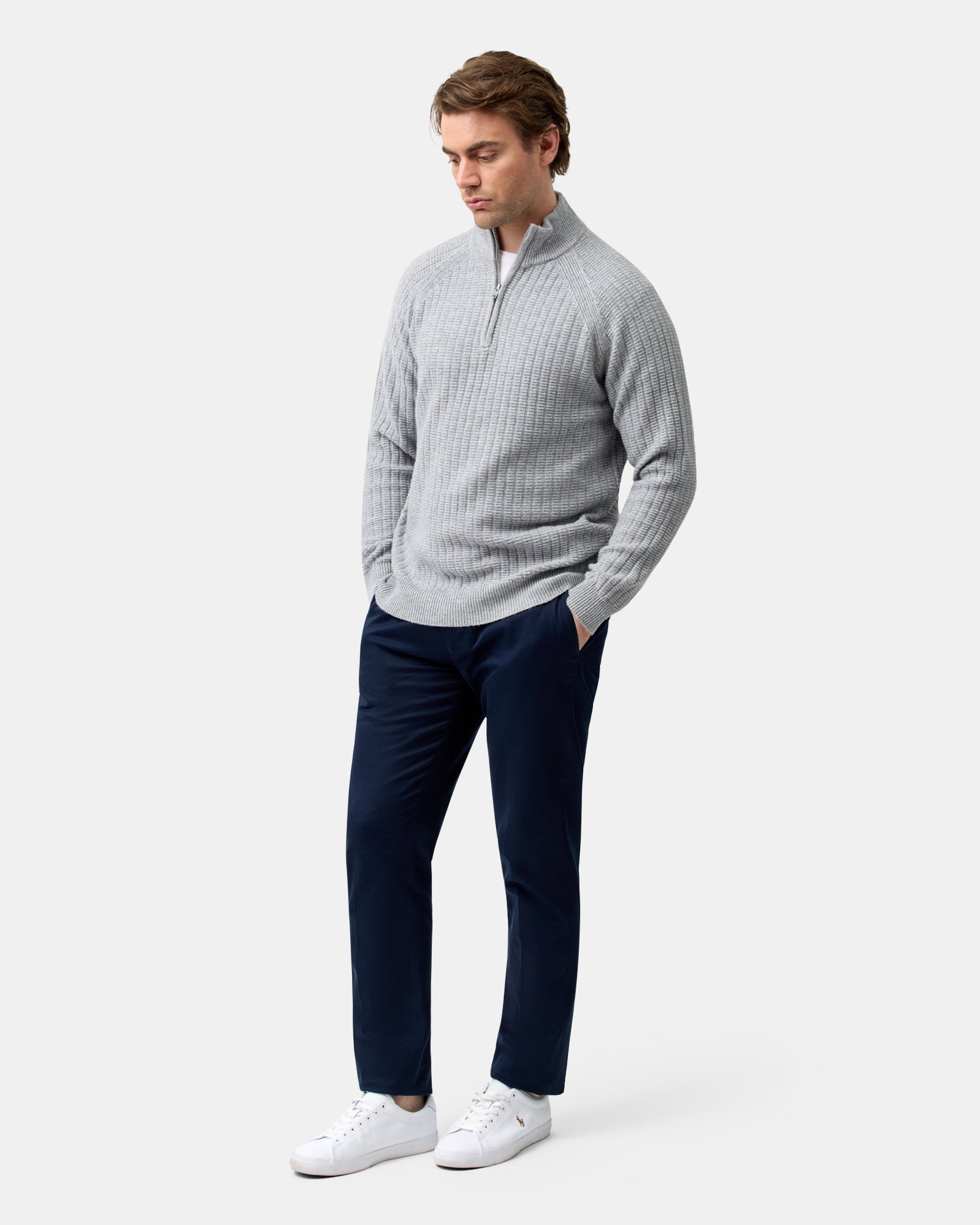 HALF ZIP PULLOVER