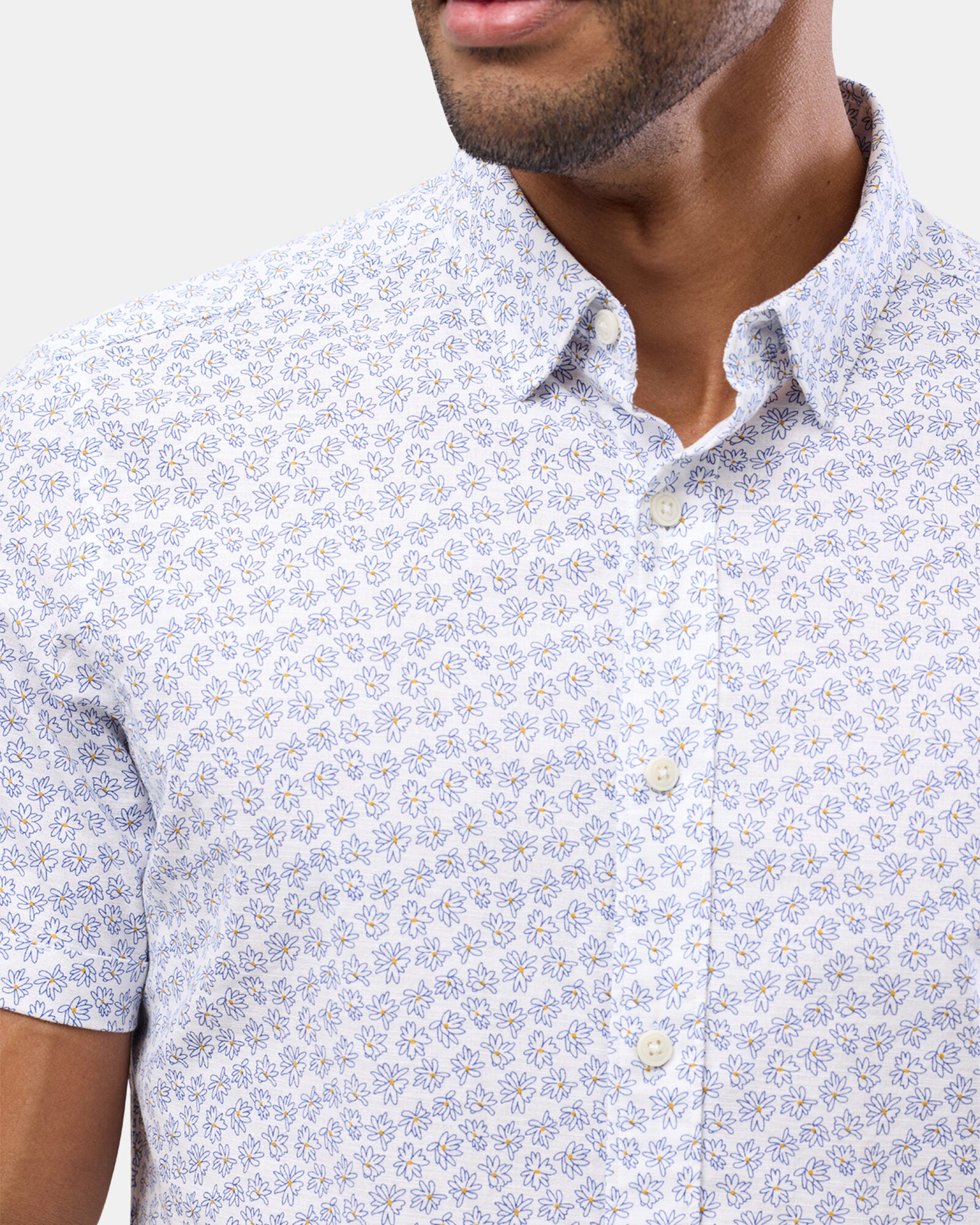 SHORT SLEEVE CASUAL SHIRT