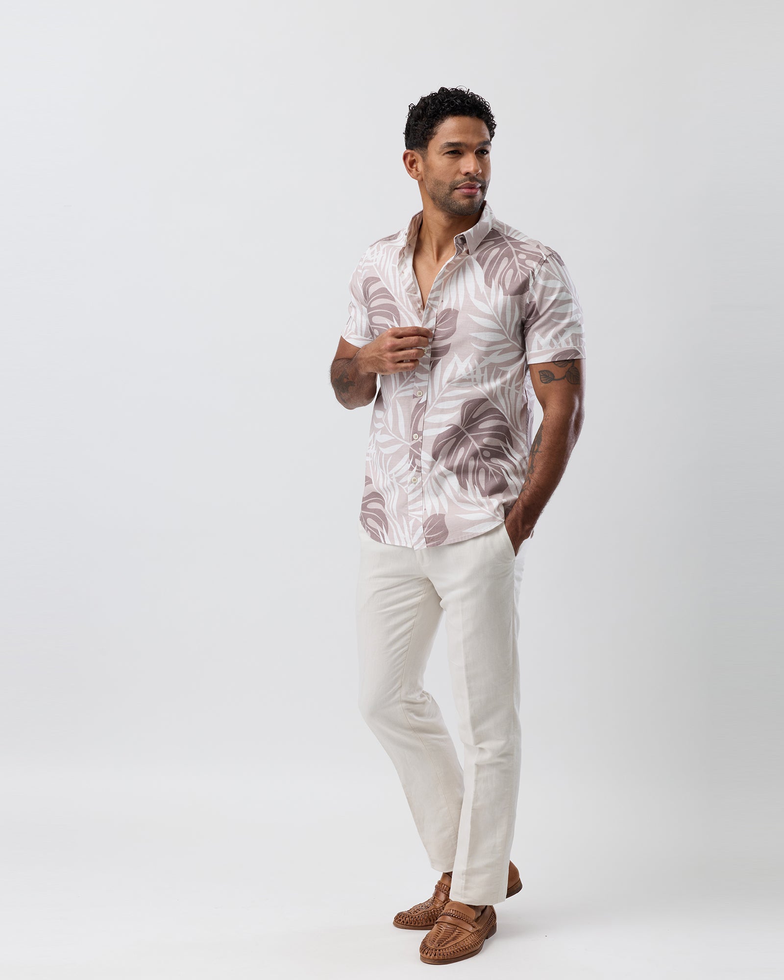 SHORT SLEEVE CASUAL SHIRT