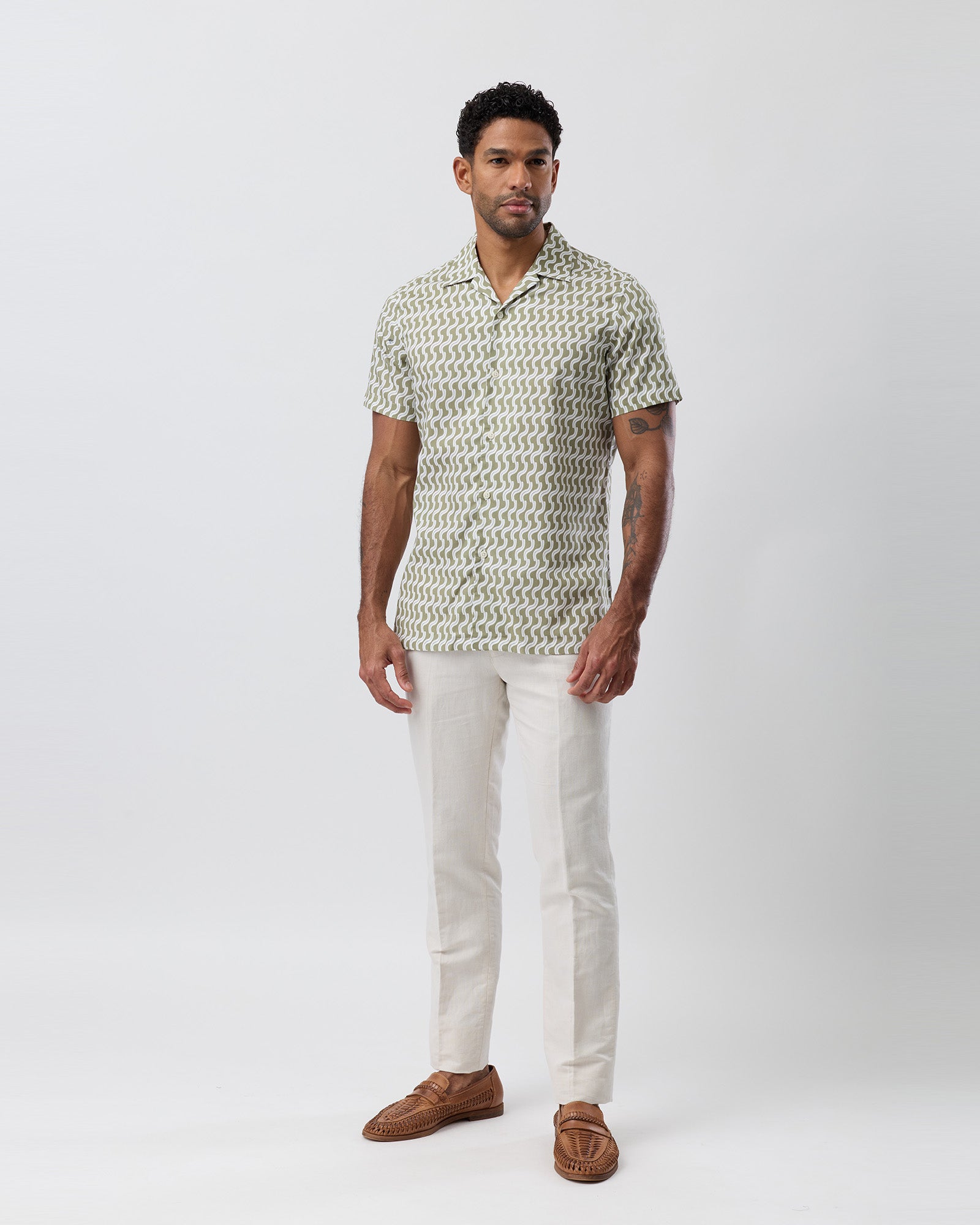 SHORT SLEEVE CASUAL SHIRT