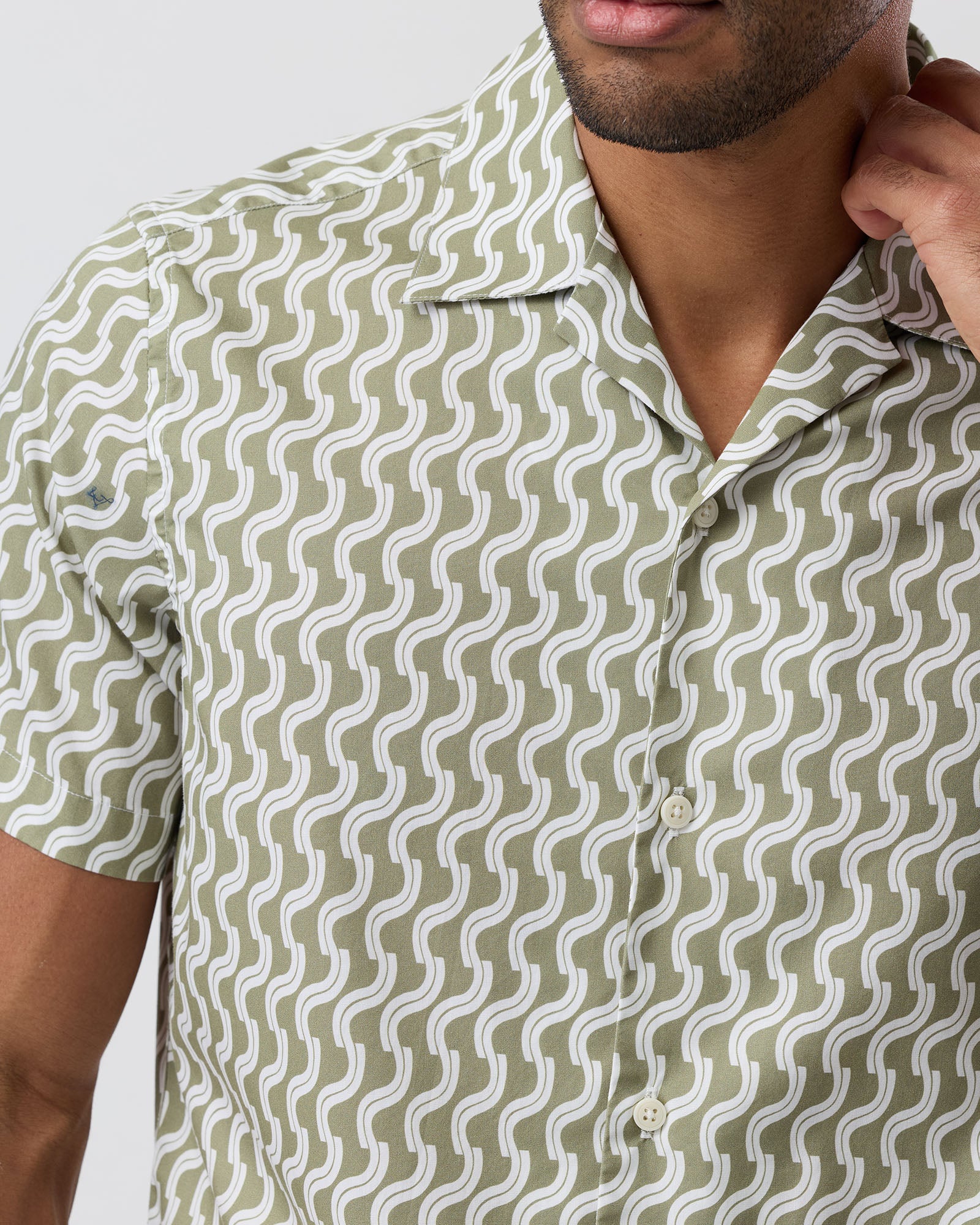 SHORT SLEEVE CASUAL SHIRT