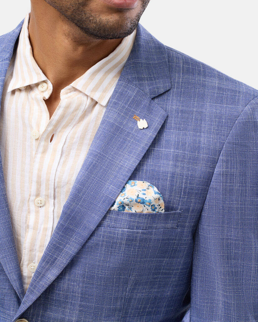 SUBTLE CHECK BLAZER